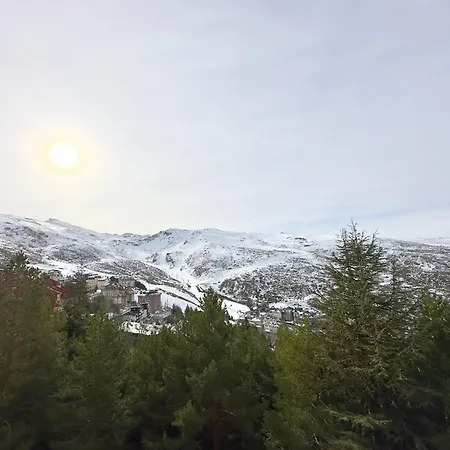 Area Nevada Acogedor Zona Media * Sierra Nevada